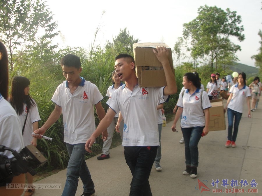 130525ca1208.JPG