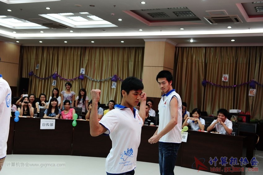 130614bzn1960.JPG