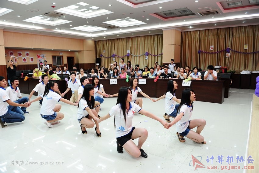 130614bzn1965.JPG