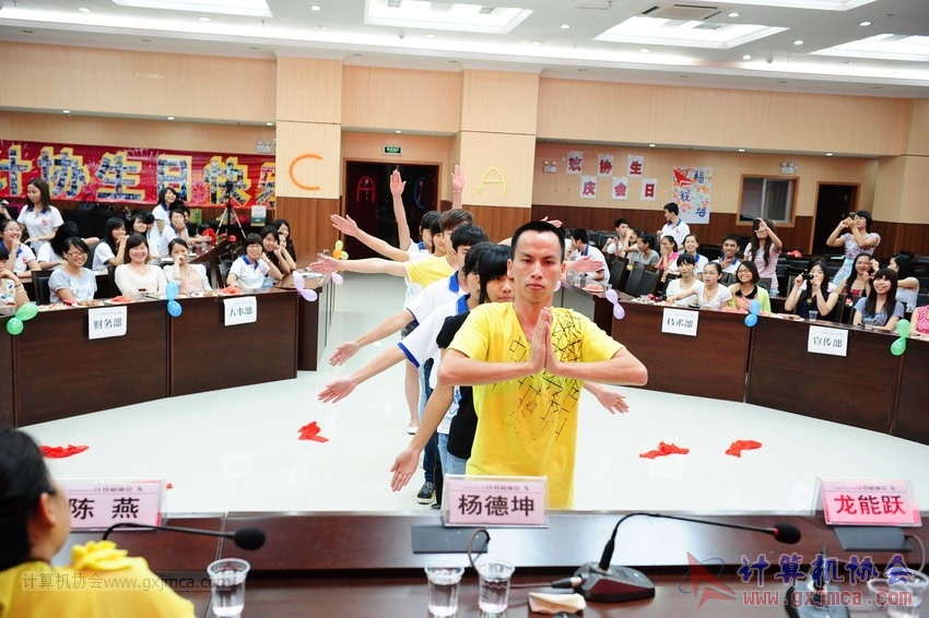 130614bzn1998.JPG