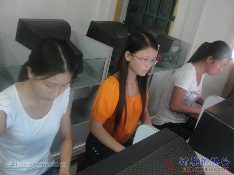 131101px100.JPG
