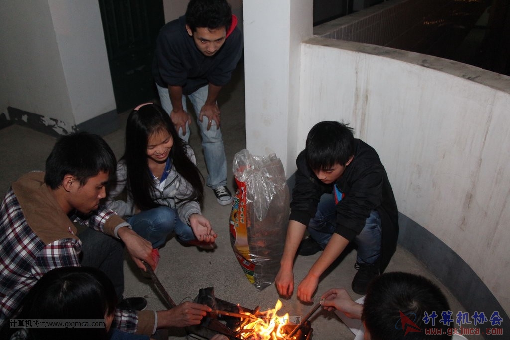 131124cask026.JPG