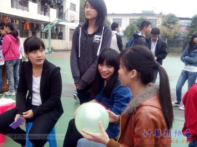 131130cs12.jpg