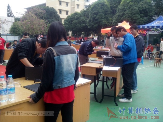 131130cs22.jpg