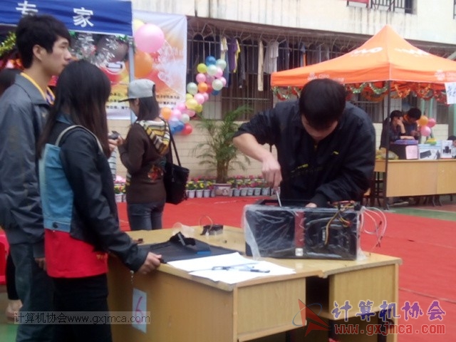 131130cs20.jpg