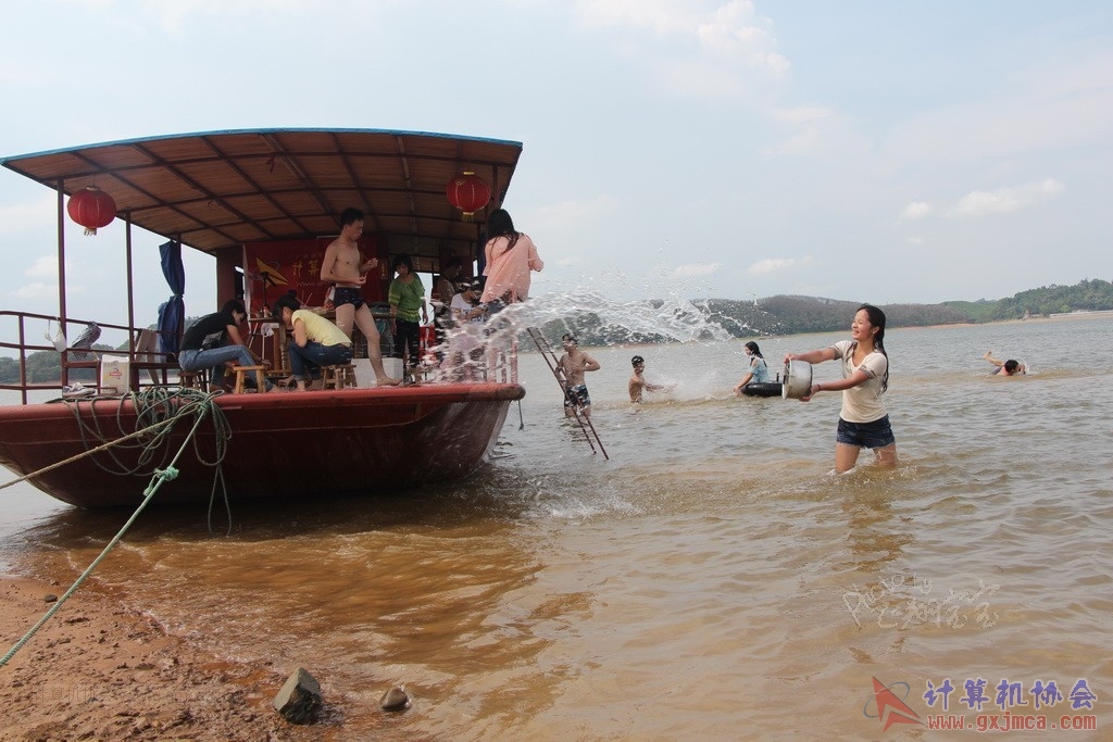 140601ca0766.JPG