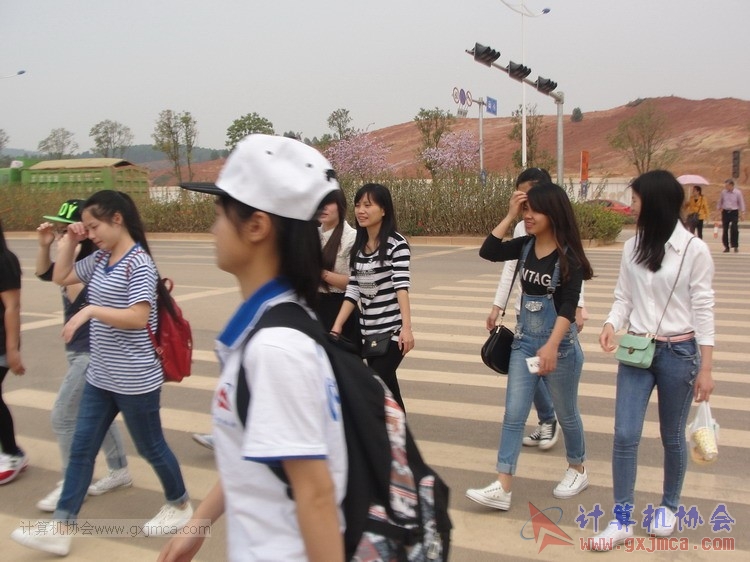 150322wxh001.JPG