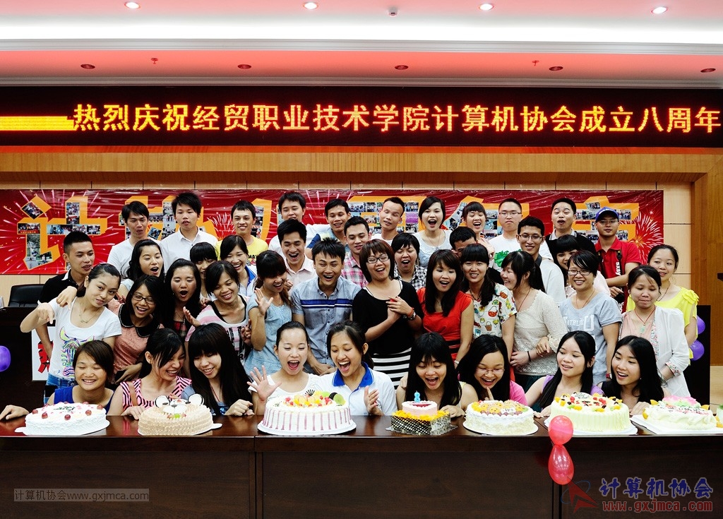 集体照单校友ok小.jpg