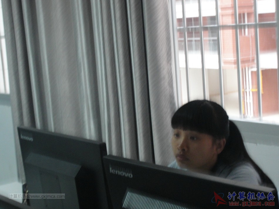 151202el71.JPG