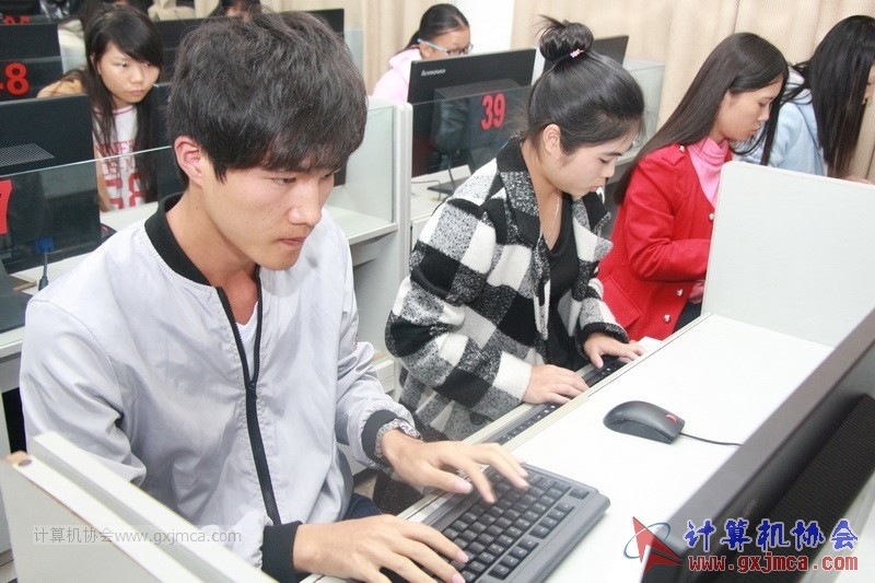 161129dzcs32.JPG