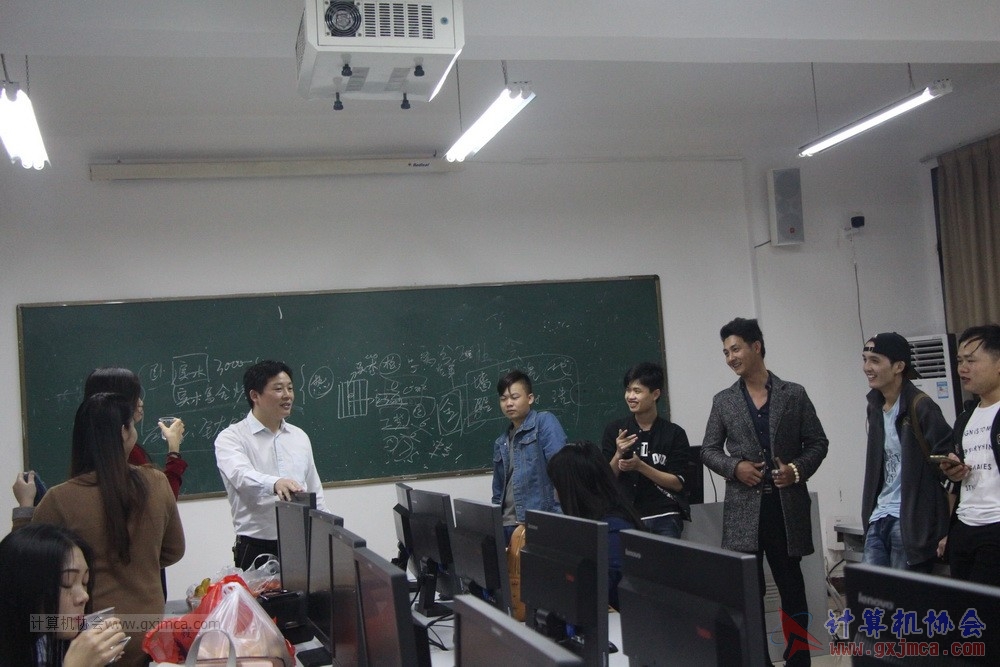 XH14JGBJX030.JPG
