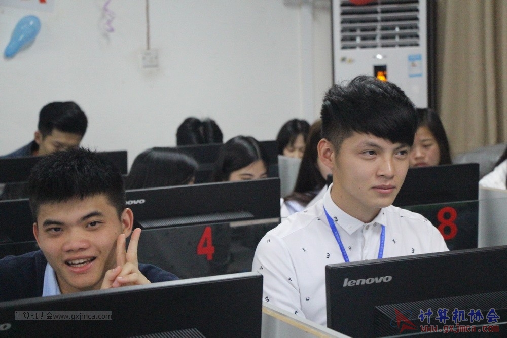 XH14JGBJX043.JPG