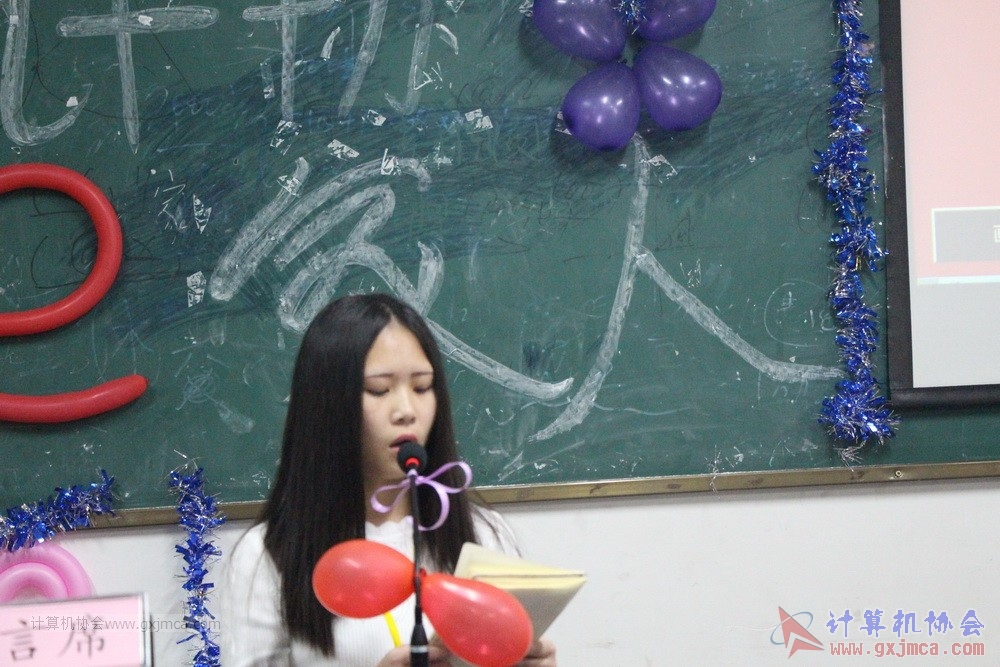 XH14JGBJX099.JPG