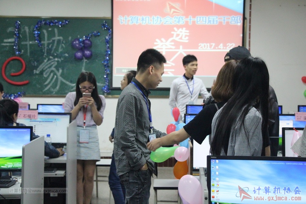 XH14JGBJX133.JPG