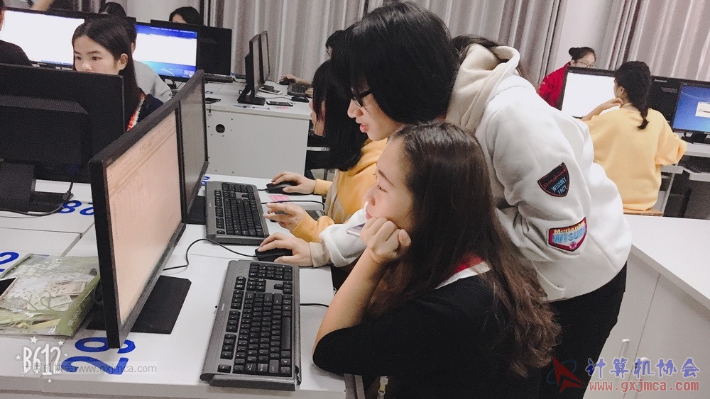 171129Excelcjpx85.JPG