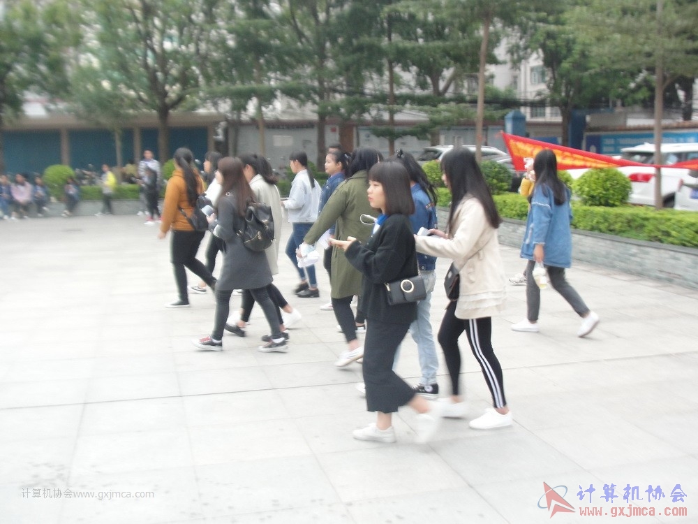 171210hwtdly370.JPG
