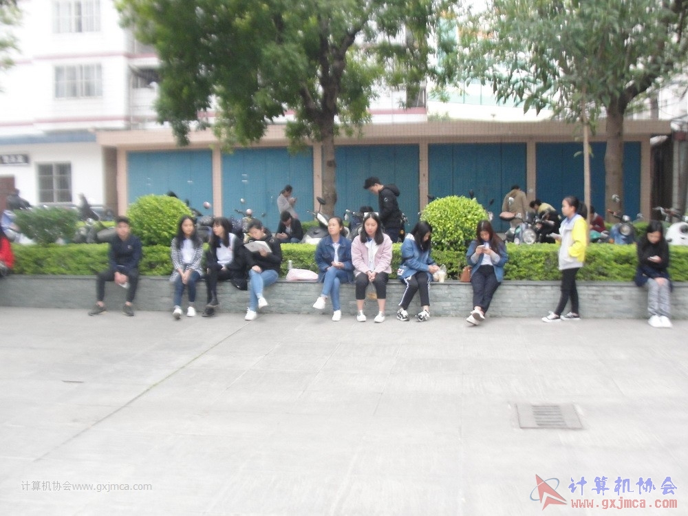 171210hwtdly372.JPG