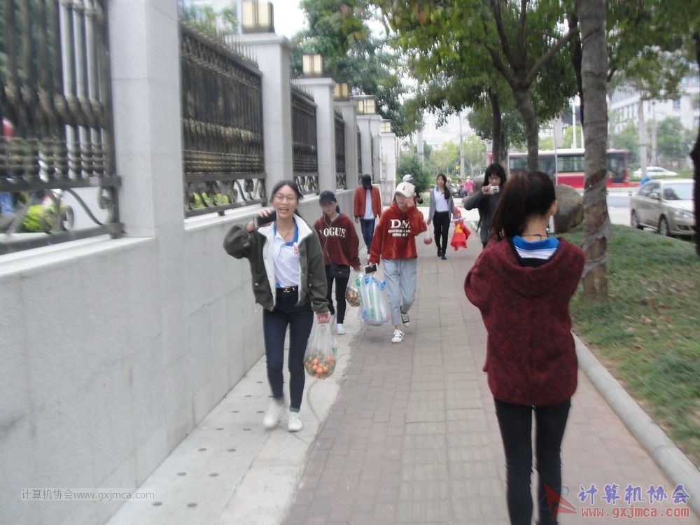 171210hwtdly387.JPG