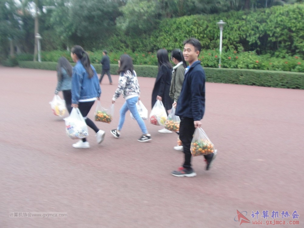 171210hwtdly394.JPG