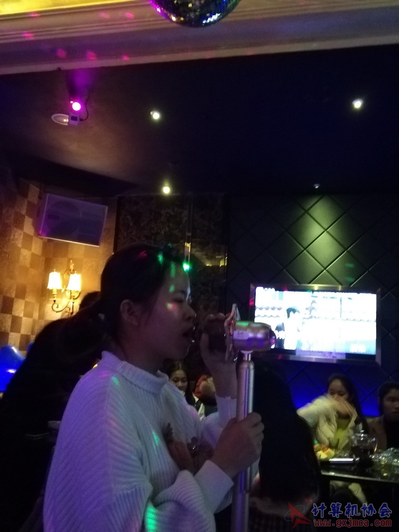 180113cakg36.jpg