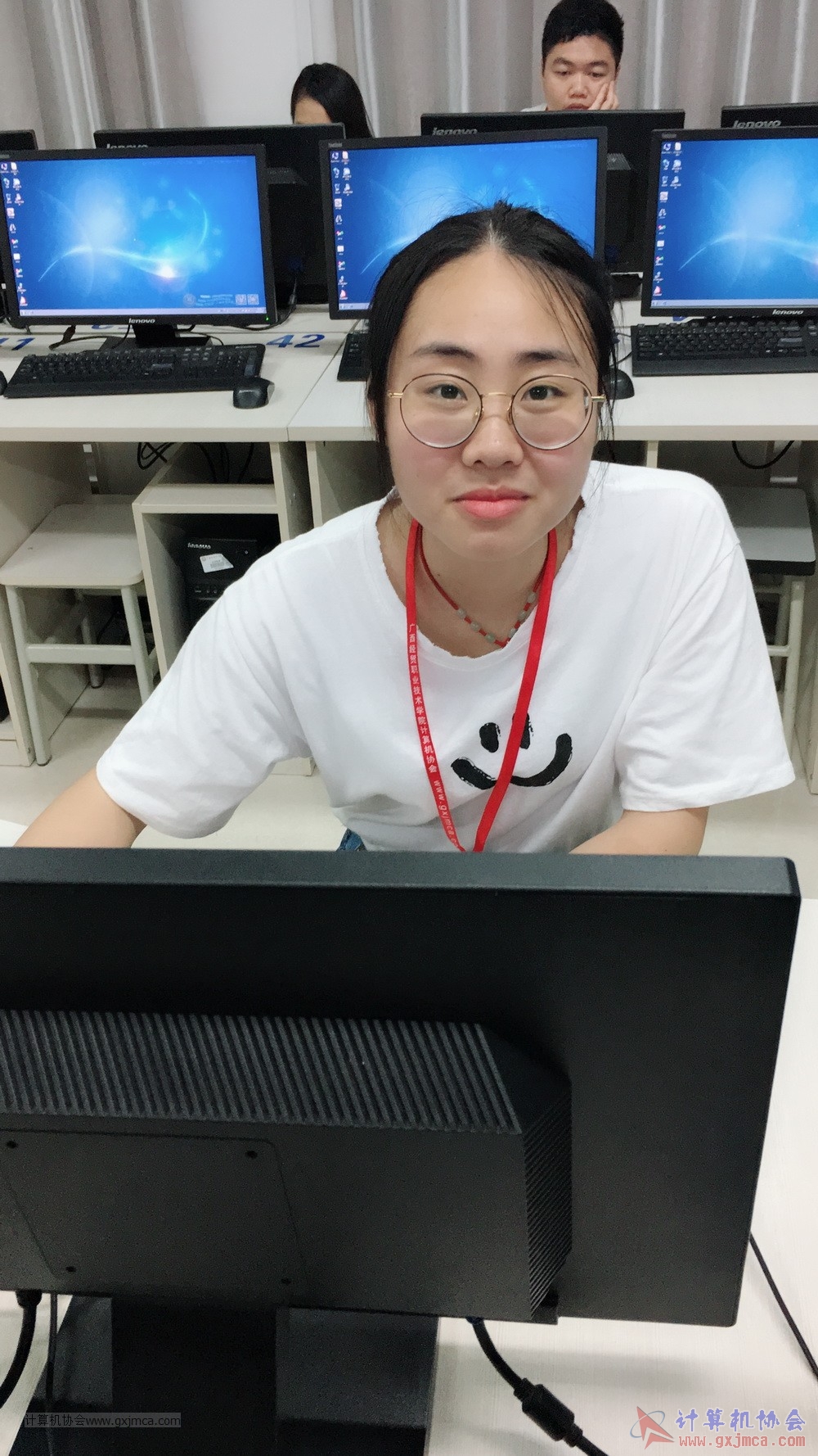 180517EXDZBGTBCLJHSYYPX29.jpg