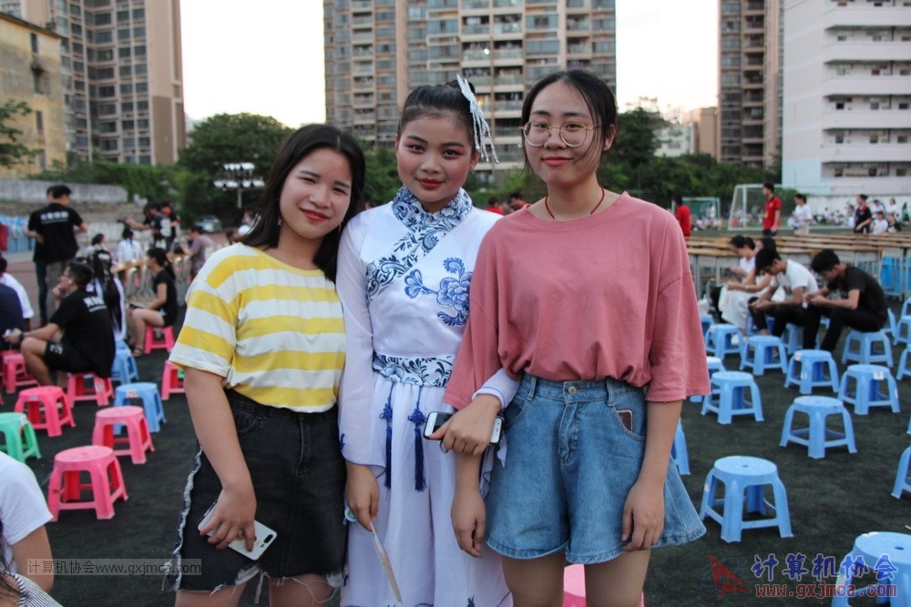 180525strzywh03.JPG