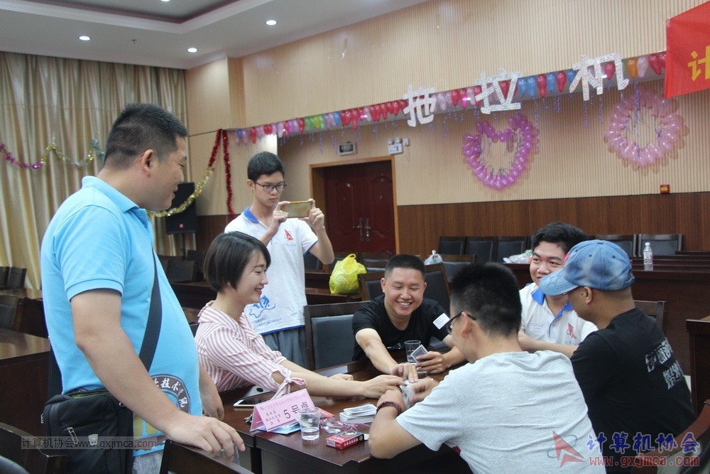 180609TLJJS146.JPG