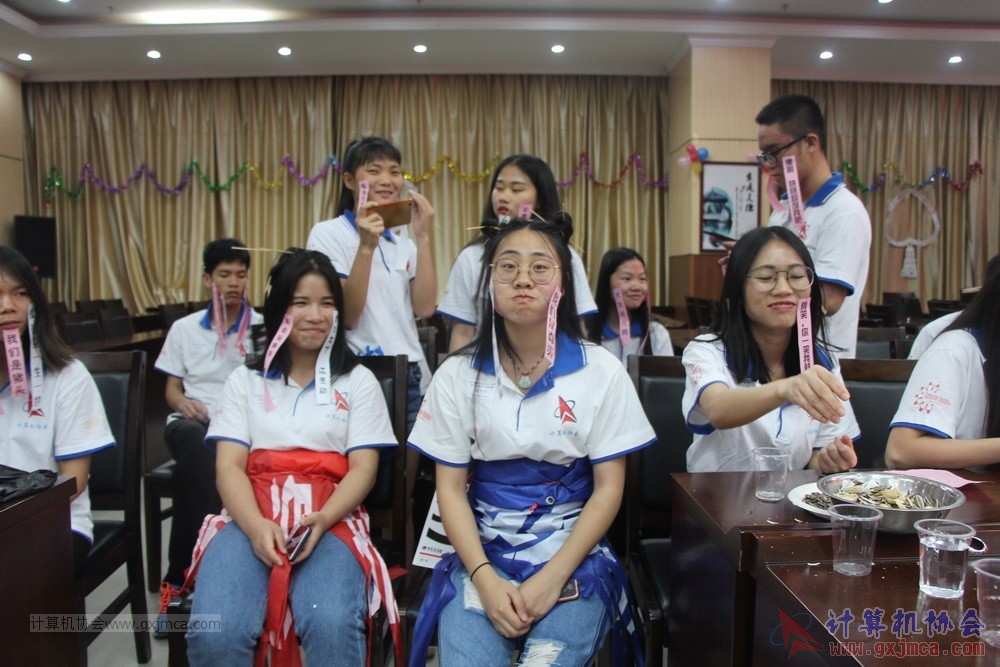 180609TLJJS240.JPG
