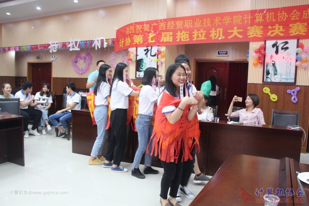 180609TLJJS279.JPG