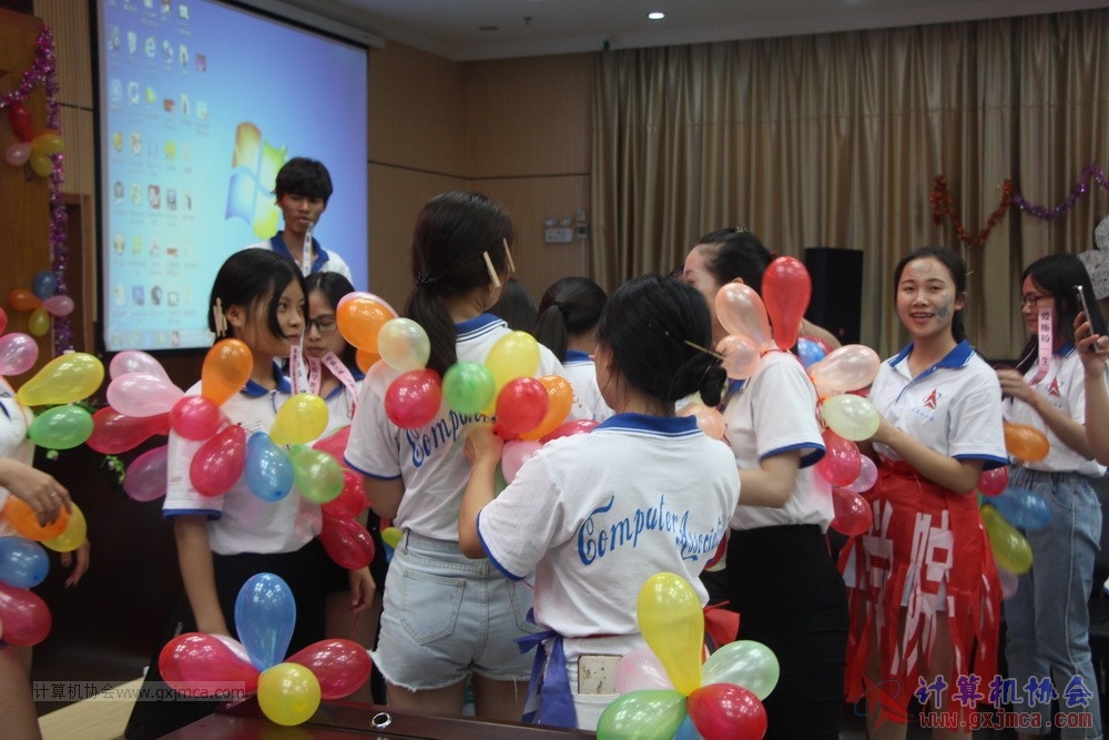 180609TLJJS294.JPG