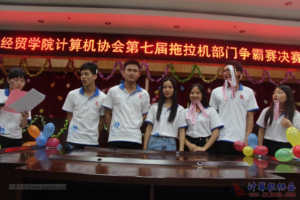 180609TLJJS300.JPG