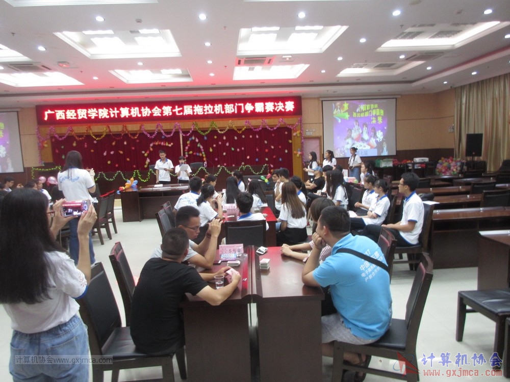 180609TLJJS342.JPG