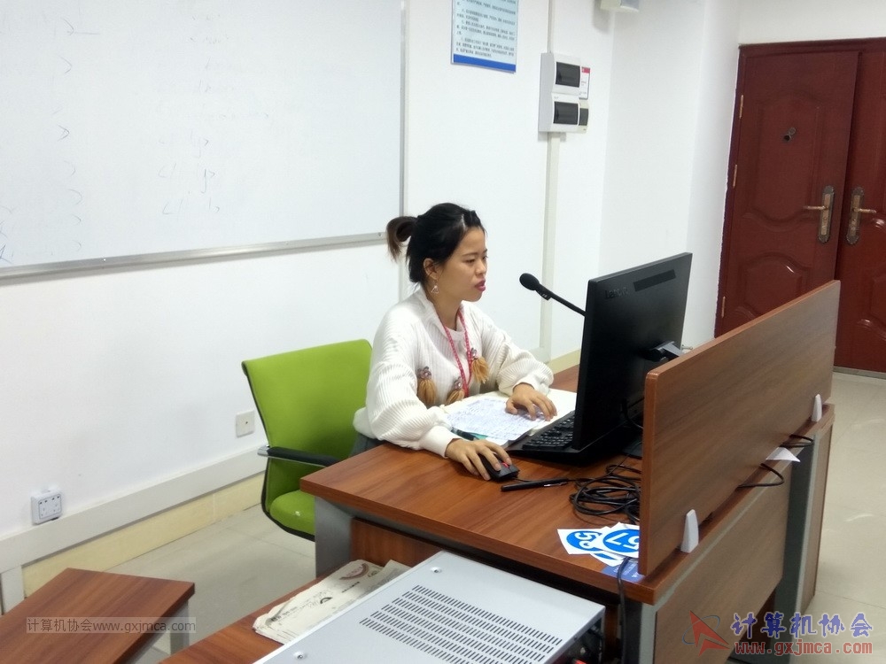 20181018wbpxdek093.jpg