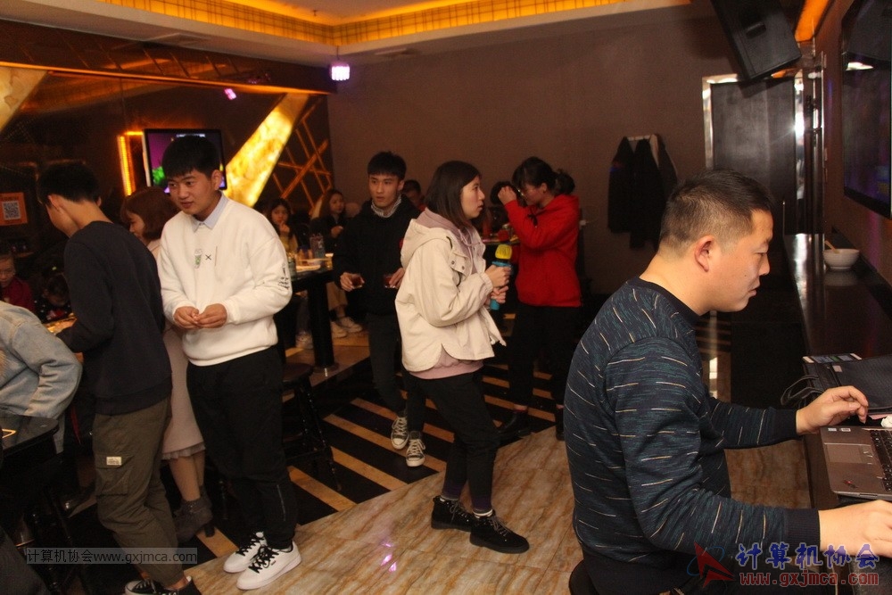 181231ydyxnhd38.jpg