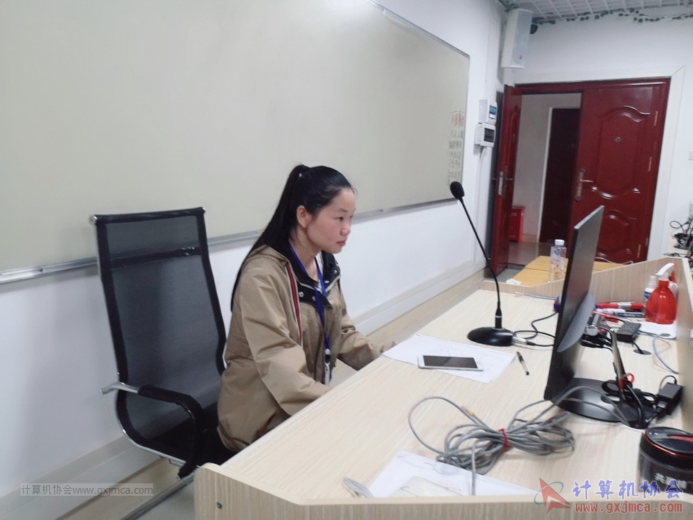 180320txcl25.jpg