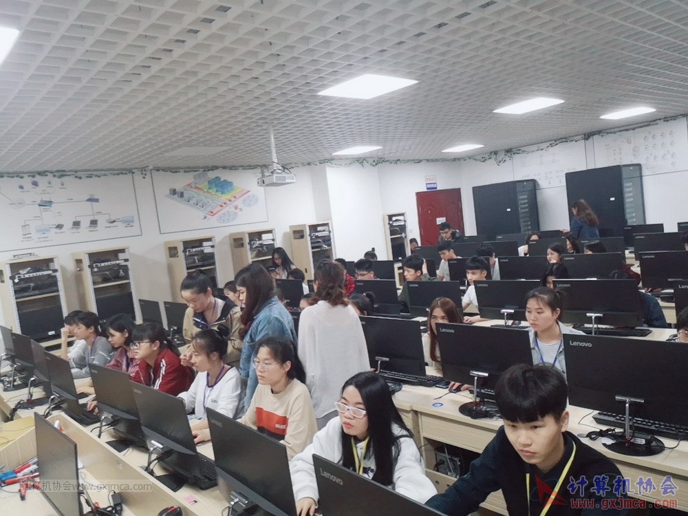 180320txcl34.jpg
