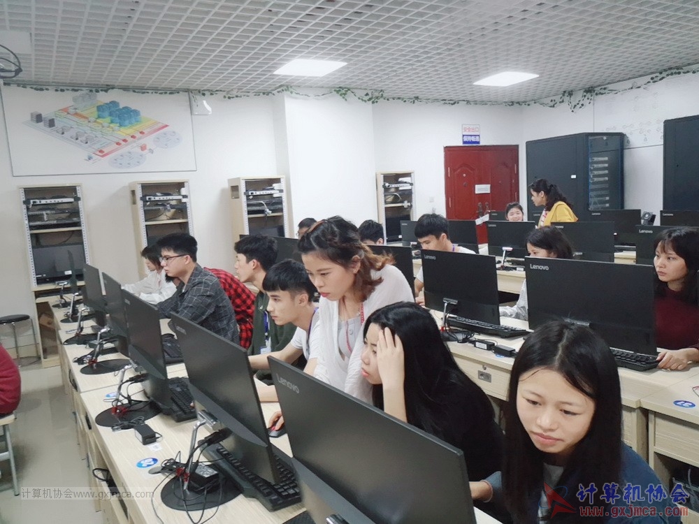 180320txcl48.jpg