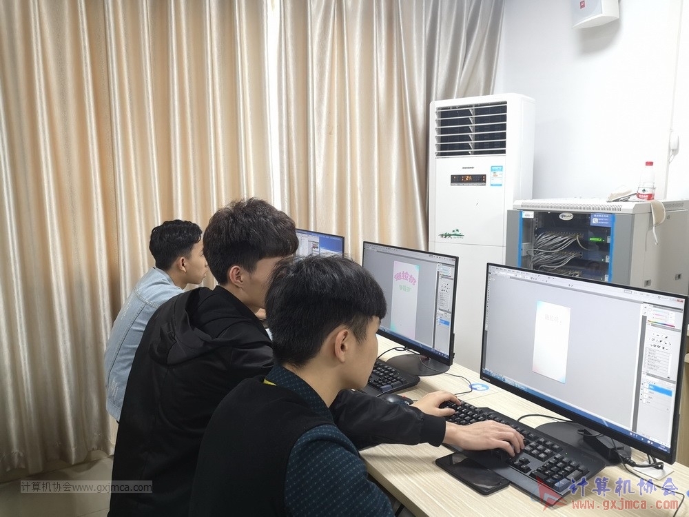 180320txcl60.jpg
