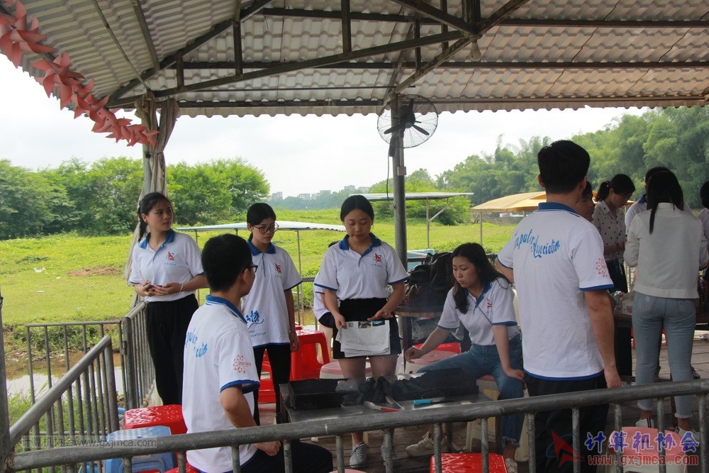 180512xhcy140.JPG