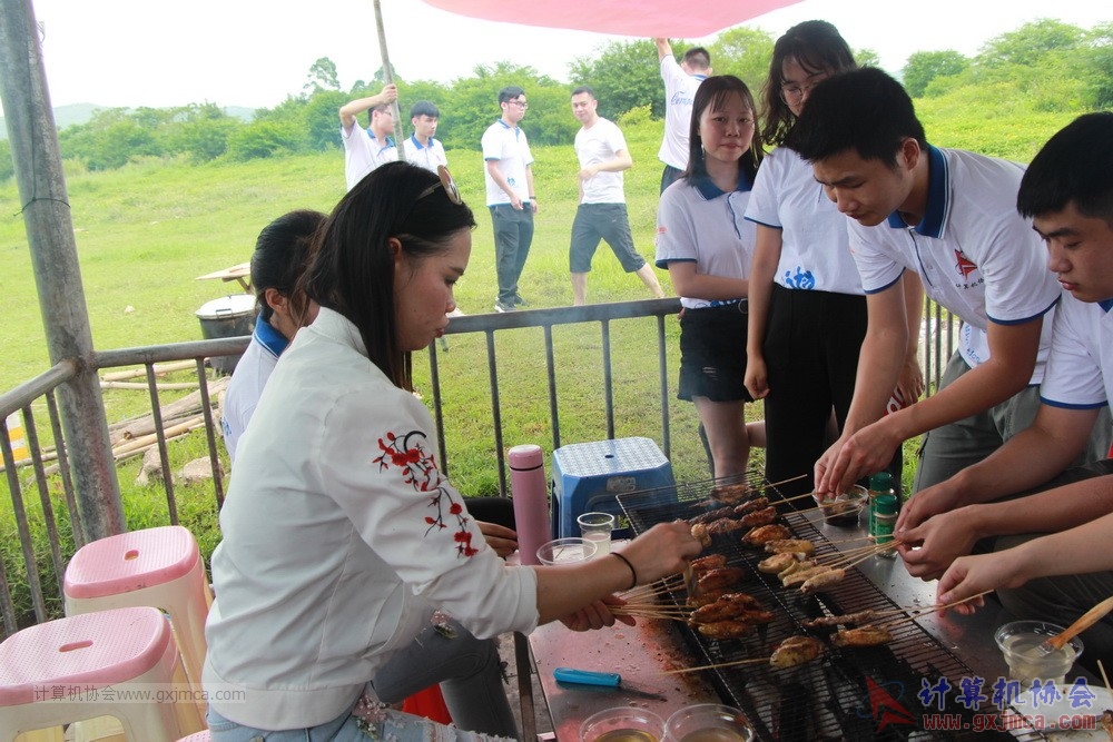 180512xhcy250.JPG