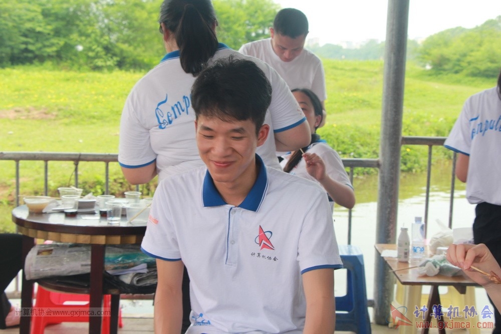 180512xhcy377.JPG