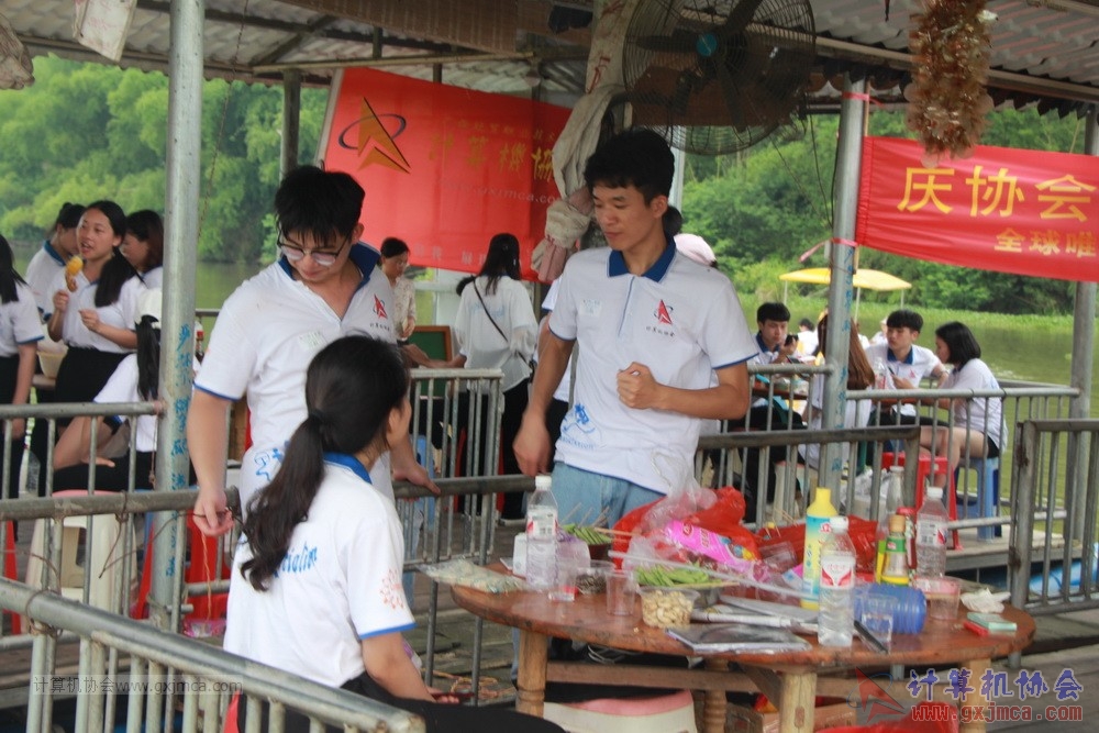 180512xhcy711.JPG