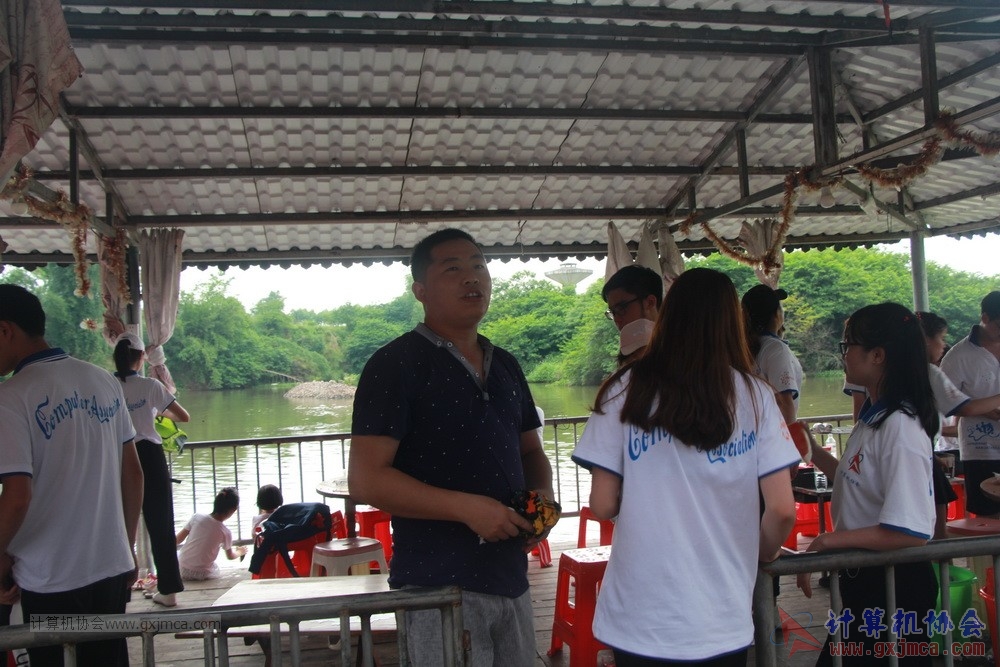 180512xhcy722.JPG