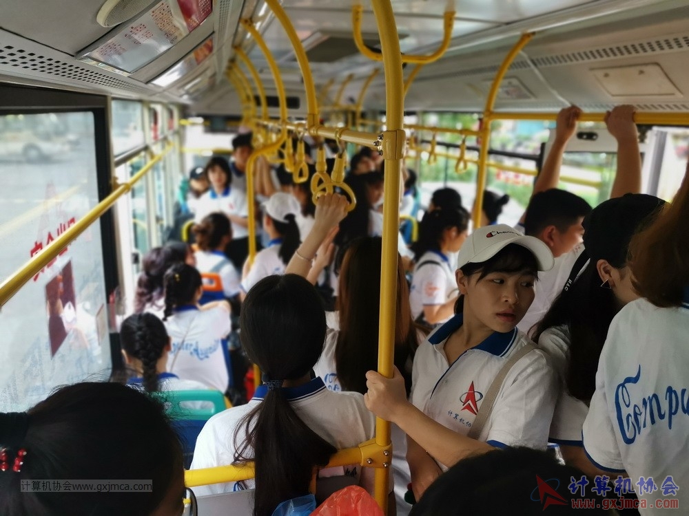 180512xhcy176.jpg