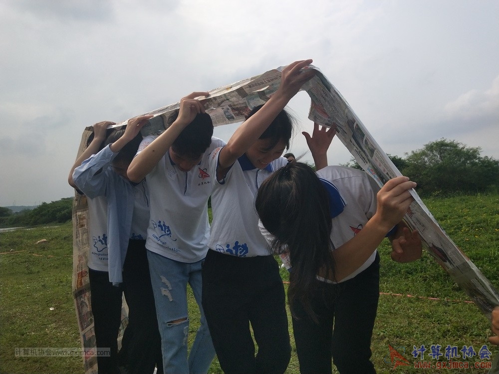 180512xhcy315.jpg