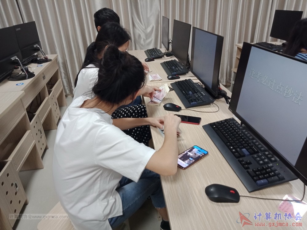 20190605xhksdsjspxhd44.jpg
