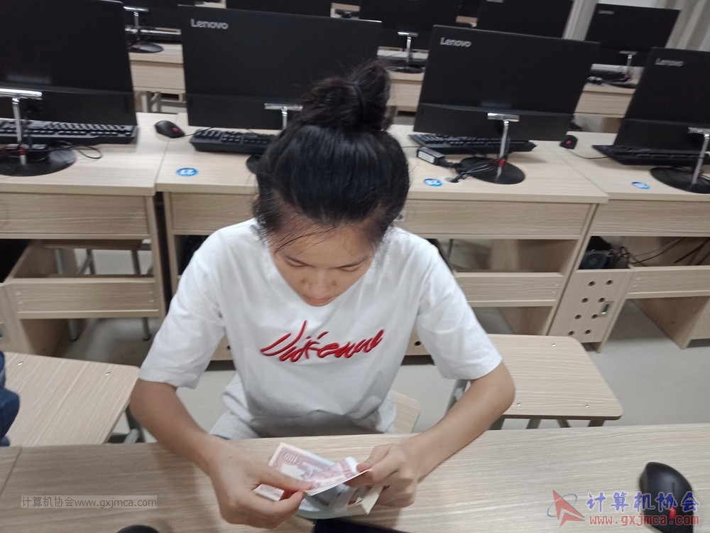 20190605xhksdsjspxhd68.jpg