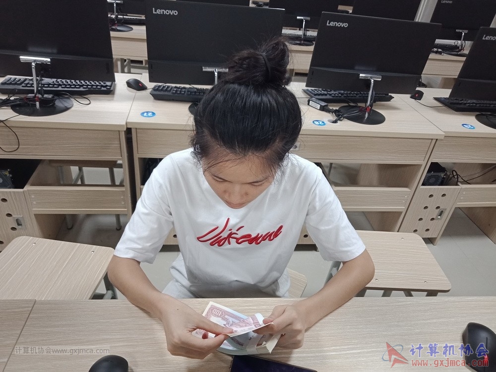 20190605xhksdsjspxhd69.jpg