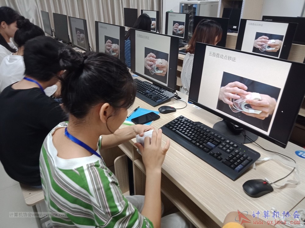 20190605xhksdsjspxhd84.jpg