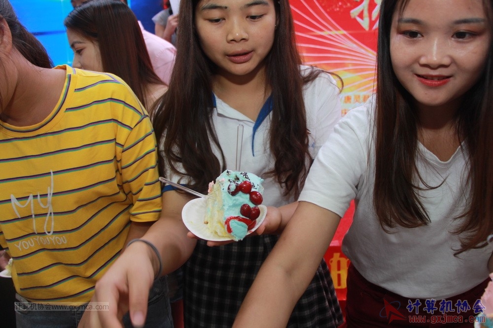 20190615qxhclssznghxh14ssrparty452.JPG